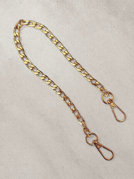 Cadena Metal Dorada 40 cms.