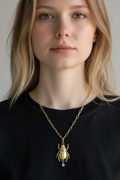 Collar Escarabajo Aguamarina Baño Oro