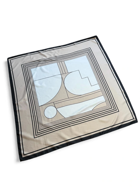 Pañuelo Cúbico Tostado 90x90 cms.